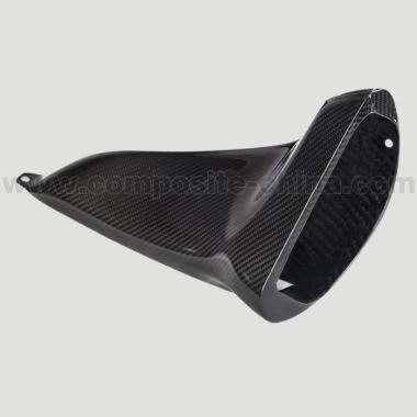 Персонализирани части от въглеродни влакна